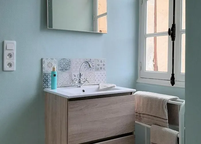 La P'tite Place Konukevi Les Arques