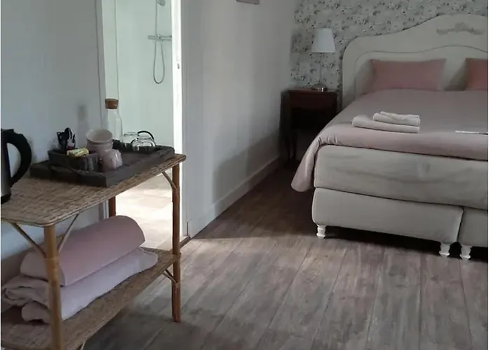 بيت ضيافة La P'tite Place